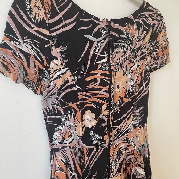 MINKPINK Dress - Picture 6 of 8